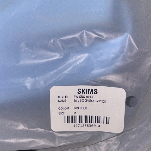 🔥NWT 🩵LIMITED EDITION SKIMS Swim Scoop Neck One Piece 🩵🩵🩵 - Picture 7 of 12